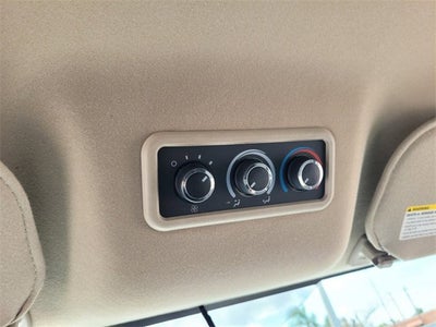 2022 GMC Savana Passenger 3500 LS