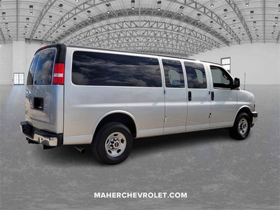 2022 GMC Savana Passenger 3500 LS