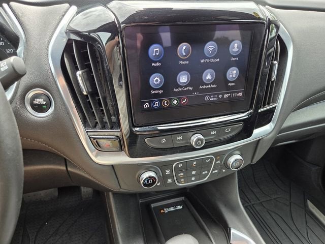 2022 Chevrolet Traverse LT Cloth