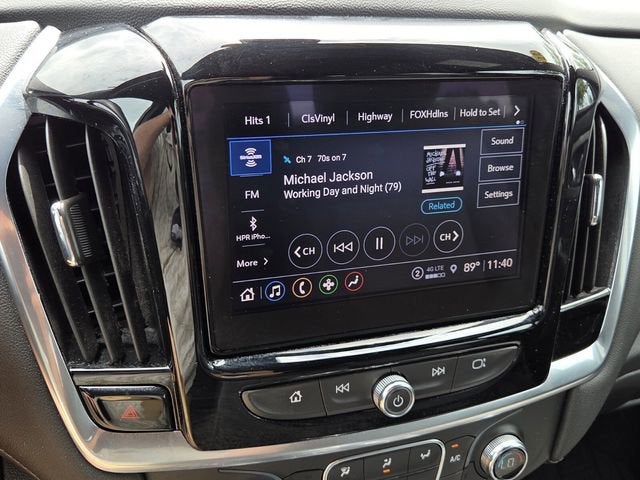 2022 Chevrolet Traverse LT Cloth