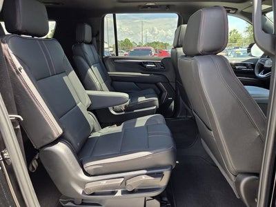 2025 Chevrolet Suburban RST