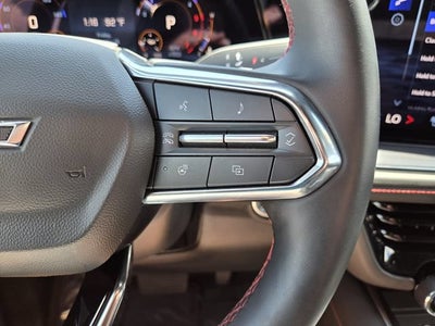 2025 Chevrolet Suburban RST