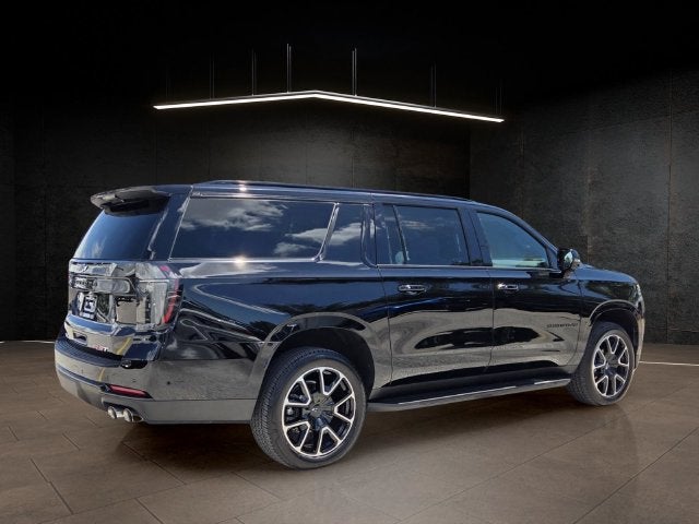 2025 Chevrolet Suburban RST