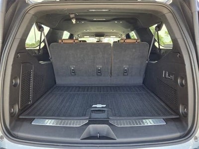2023 Chevrolet Suburban High Country