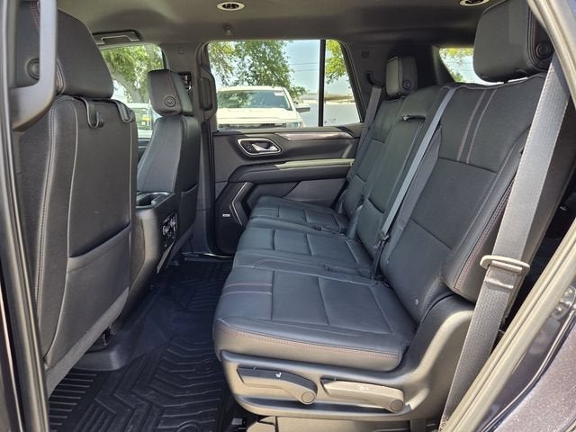2023 Chevrolet Tahoe RST image 15