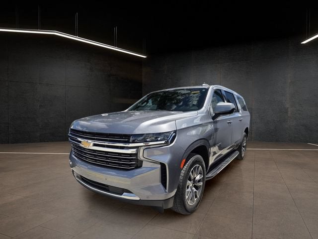 2022 Chevrolet Suburban LT