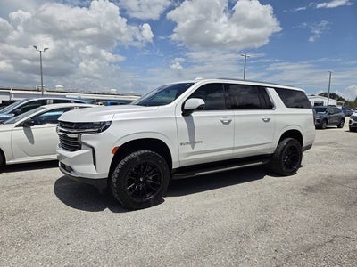2024 Chevrolet Suburban LT