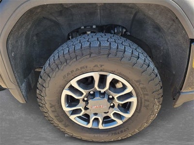 2023 GMC Sierra 2500 HD AT4