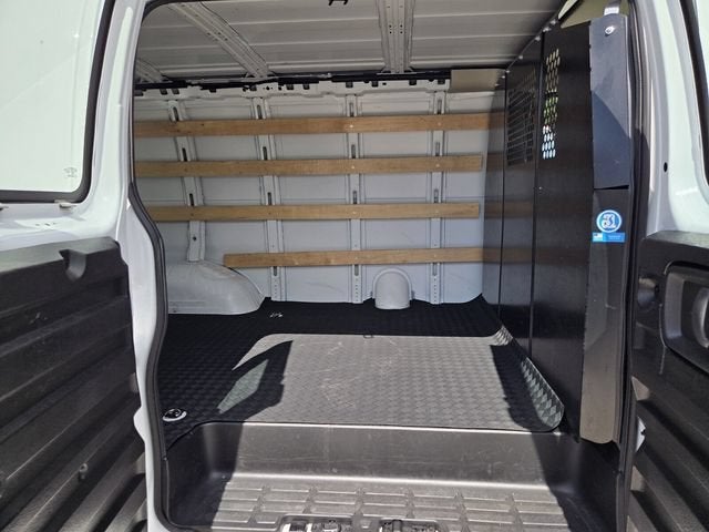 2024 GMC Savana Cargo 2500 Work Van