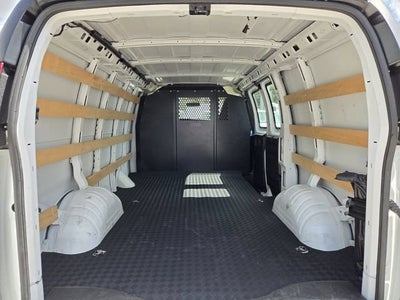 2024 GMC Savana Cargo 2500 Work Van
