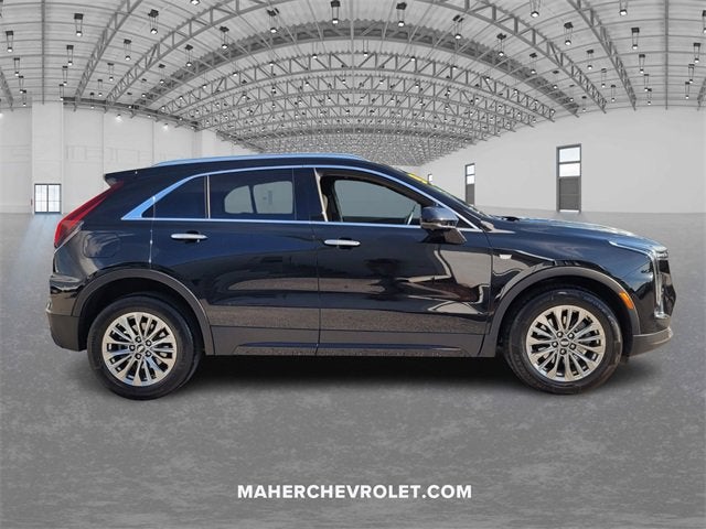 2025 Cadillac XT4 Premium Luxury