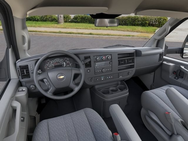 2026 Chevrolet Express Cutaway 3500 1WT