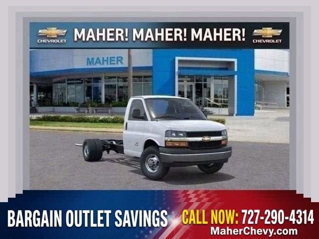 2025 Chevrolet Express Cutaway 3500 1WT