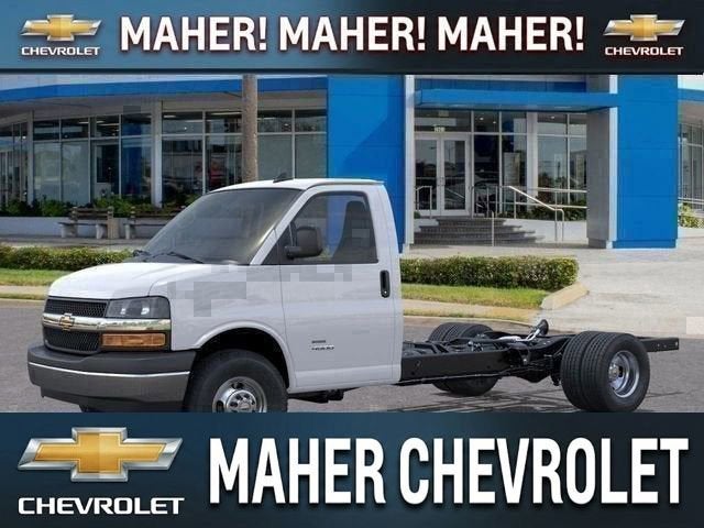 2025 Chevrolet Express Cutaway 3500 1WT