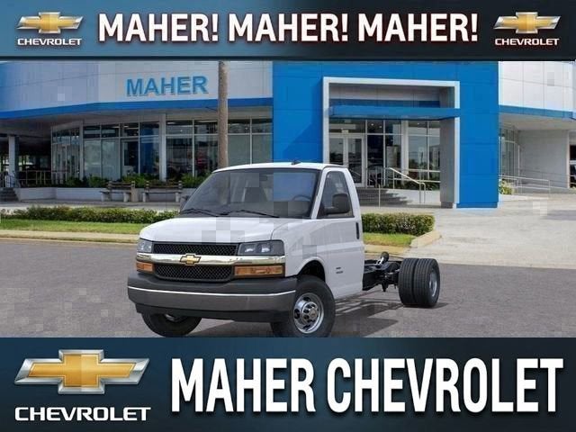 2025 Chevrolet Express Cutaway 3500 1WT