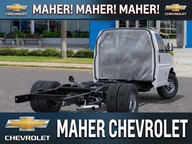 2025 Chevrolet Express Cutaway 3500 1WT
