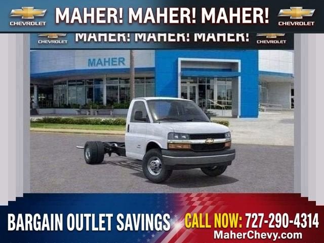 2025 Chevrolet Express Cutaway 3500 1WT