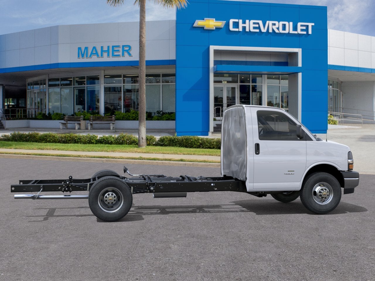 2026 Chevrolet Express Cutaway 4500 2WT