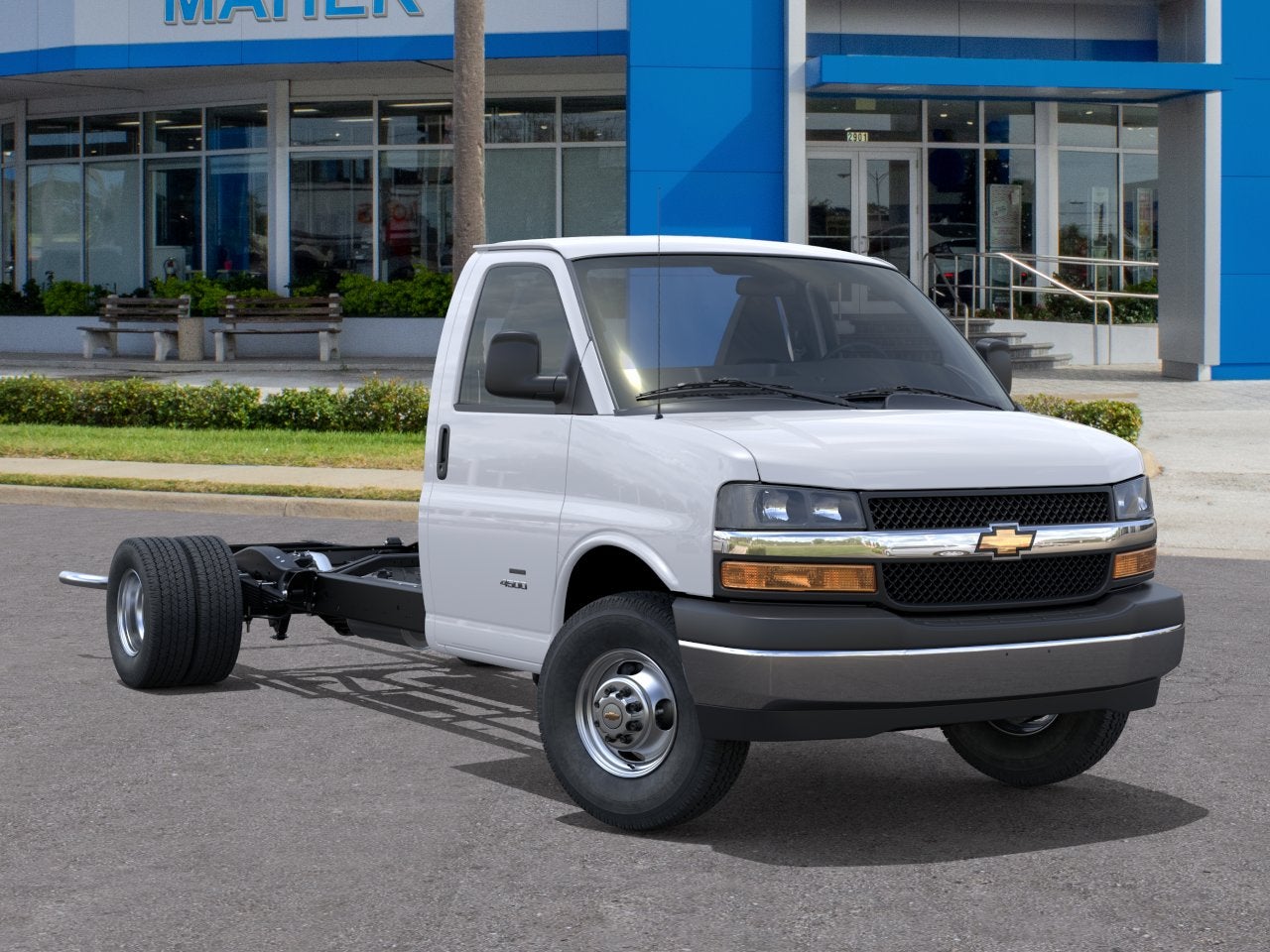 2026 Chevrolet Express Cutaway 4500 2WT