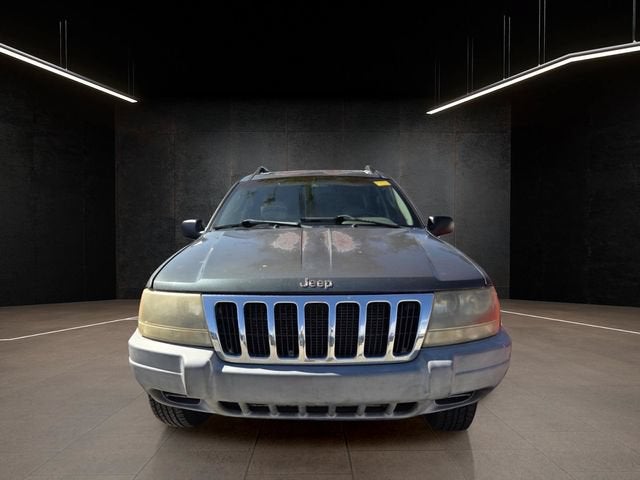 2002 Jeep Grand Cherokee Laredo image 2