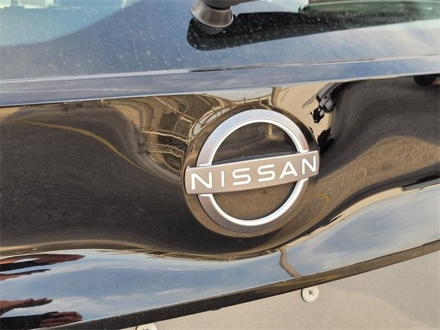 2023 Nissan LEAF S