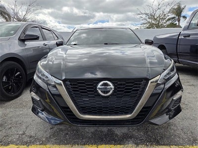 2020 Nissan Altima SR FWD
