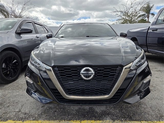 2020 Nissan Altima SR FWD
