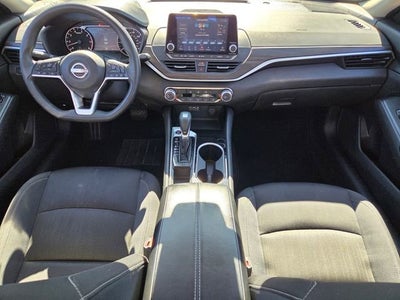 2024 Nissan Altima SV FWD