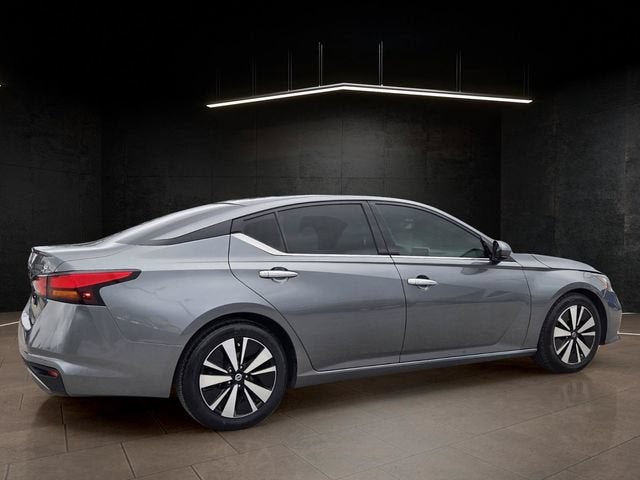 2020 Nissan Altima SL FWD