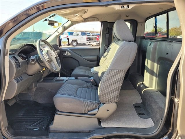 2017 Nissan Frontier SV