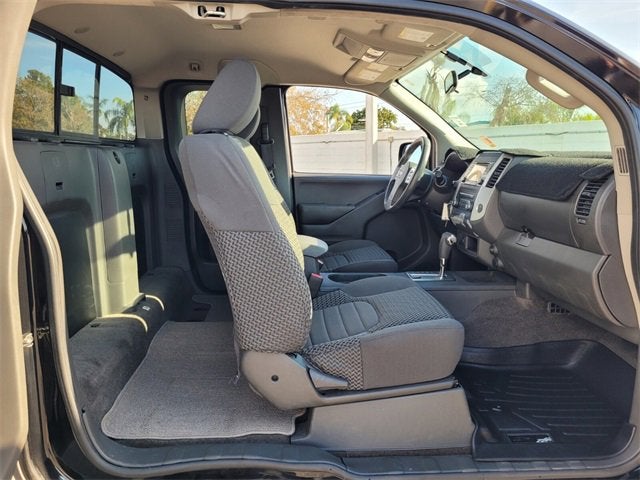 2017 Nissan Frontier SV