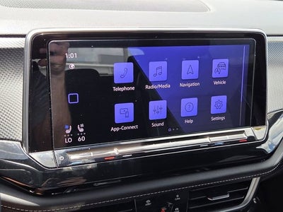 2024 Volkswagen Atlas Cross Sport 2.0T SEL R-Line