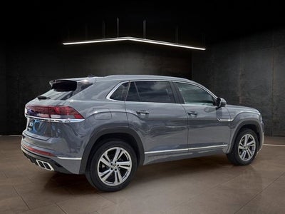 2024 Volkswagen Atlas Cross Sport 2.0T SEL R-Line
