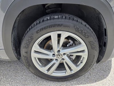 2024 Volkswagen Atlas Cross Sport 2.0T SEL R-Line