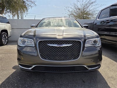 2019 Chrysler 300 Touring