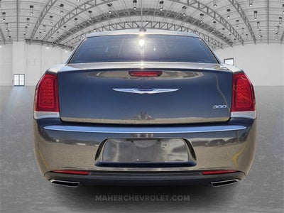 2019 Chrysler 300 Touring
