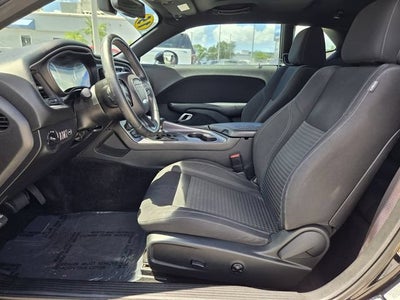 2015 Dodge Challenger SXT