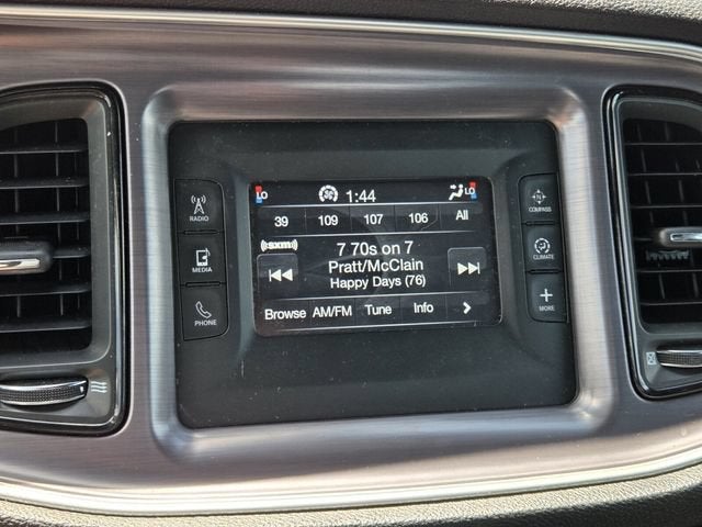 2015 Dodge Challenger SXT