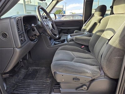 2004 Chevrolet Silverado 1500 LS