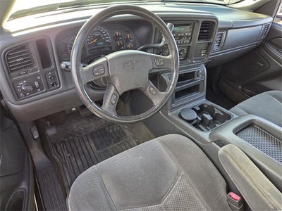 2004 Chevrolet Silverado 1500 LS