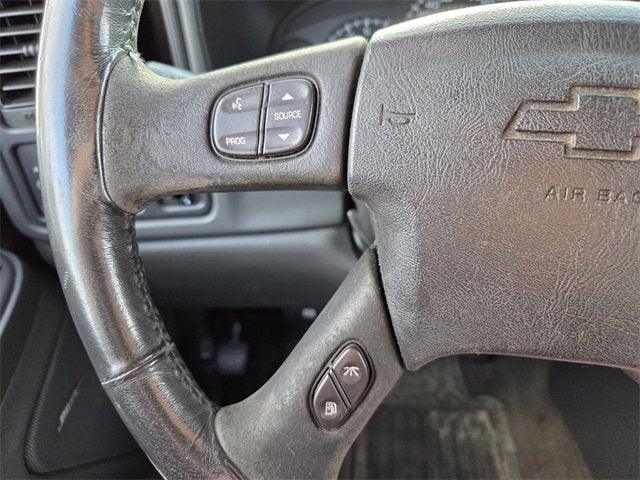 2004 Chevrolet Silverado 1500 LS