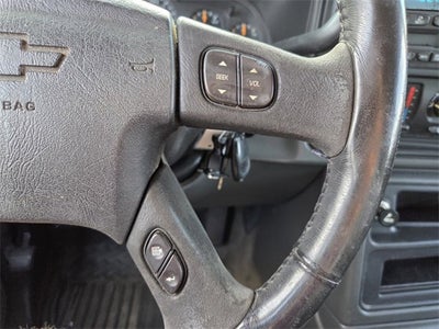 2004 Chevrolet Silverado 1500 LS