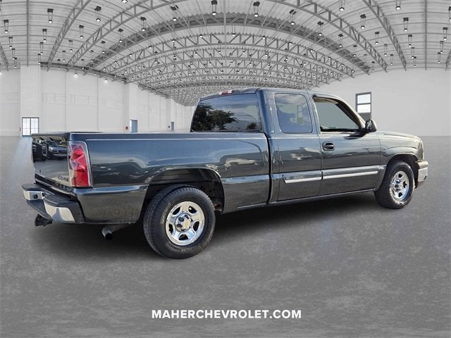 2004 Chevrolet Silverado 1500 LS