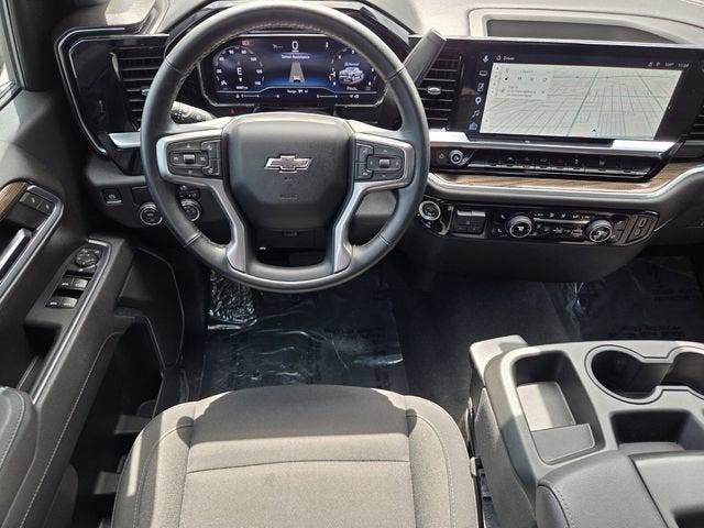 2025 Chevrolet Silverado 1500 RST image 17