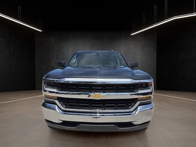 2019 Chevrolet Silverado LD LT image 2