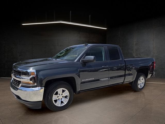 2019 Chevrolet Silverado LD LT image 3