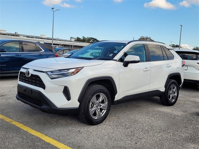 2024 Toyota RAV4 XLE