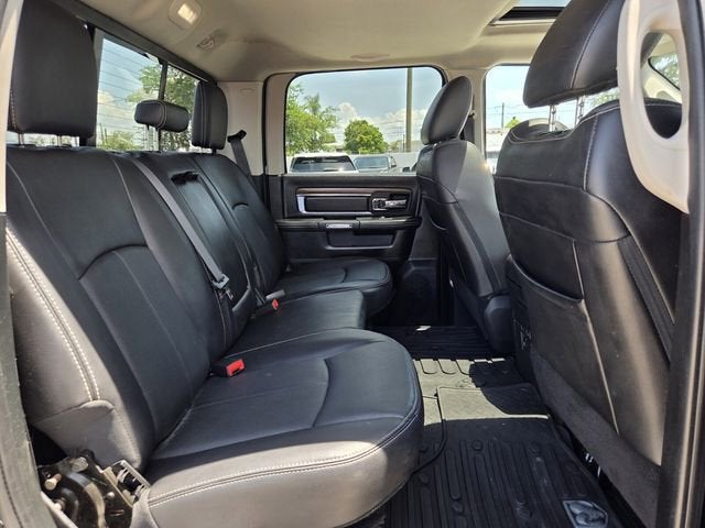 2018 RAM 3500 Laramie Crew Cab 4x4 8' Box