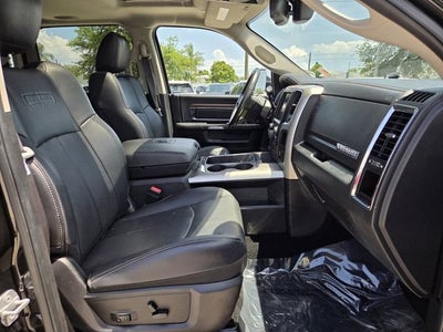 2018 RAM 3500 Laramie Crew Cab 4x4 8' Box