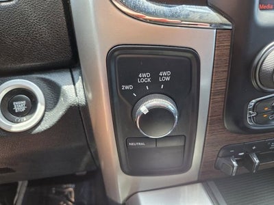 2018 RAM 3500 Laramie Crew Cab 4x4 8' Box
